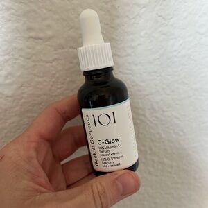 Vitamin C-Glow Serum Geek&Gorgeous
